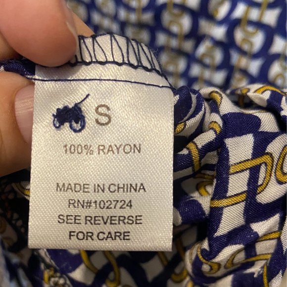 Grand and greene chain link rayon oversized blouse sz S - Picture 7 of 7